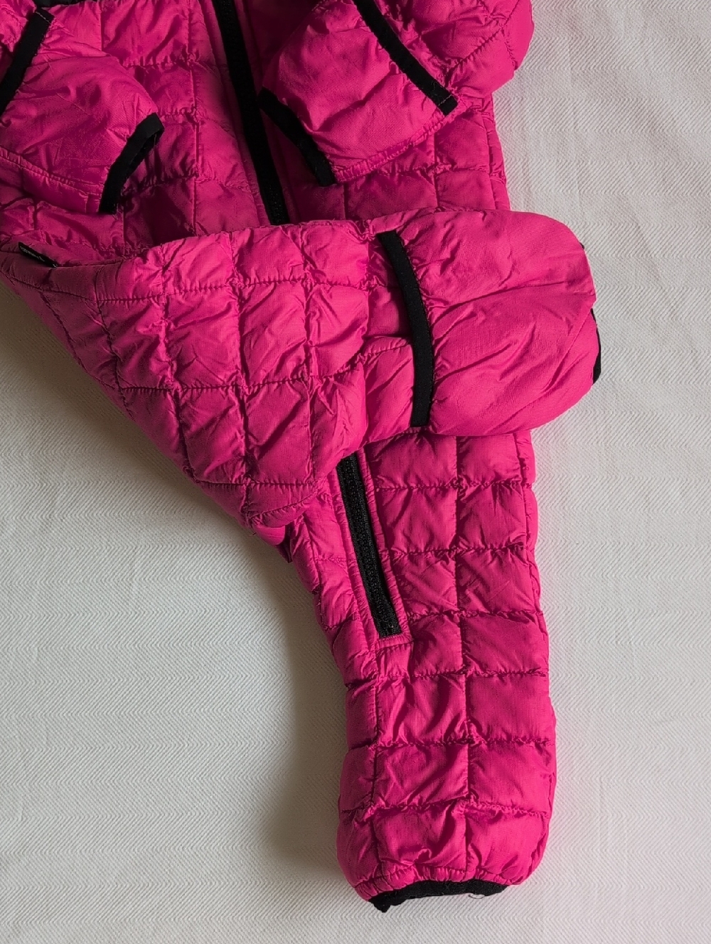 the north face thermoball infant one piece snowsuit pink 6-12 months baby girl - Picture 7 of 16